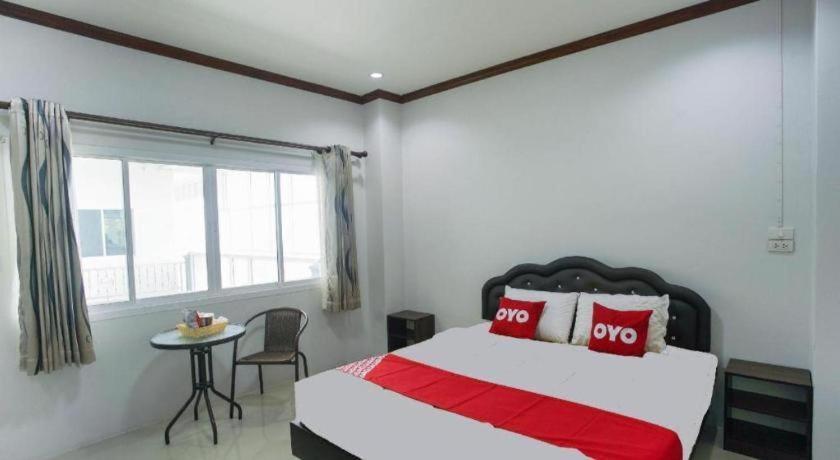 Oyo 75394 Sakthong Grand Hotel Chiang Khong Εξωτερικό φωτογραφία